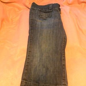 Lucky brand size 6 or size 28 petal pusher pants blue denim
